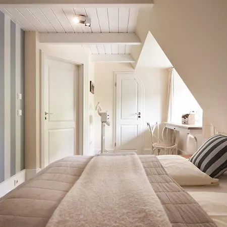 Altes Museum Haus 3 * Oevenum